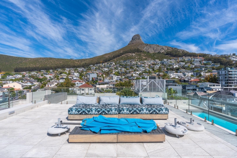 To Let 3 Bedroom Property for Rent in Sea Point Western Cape